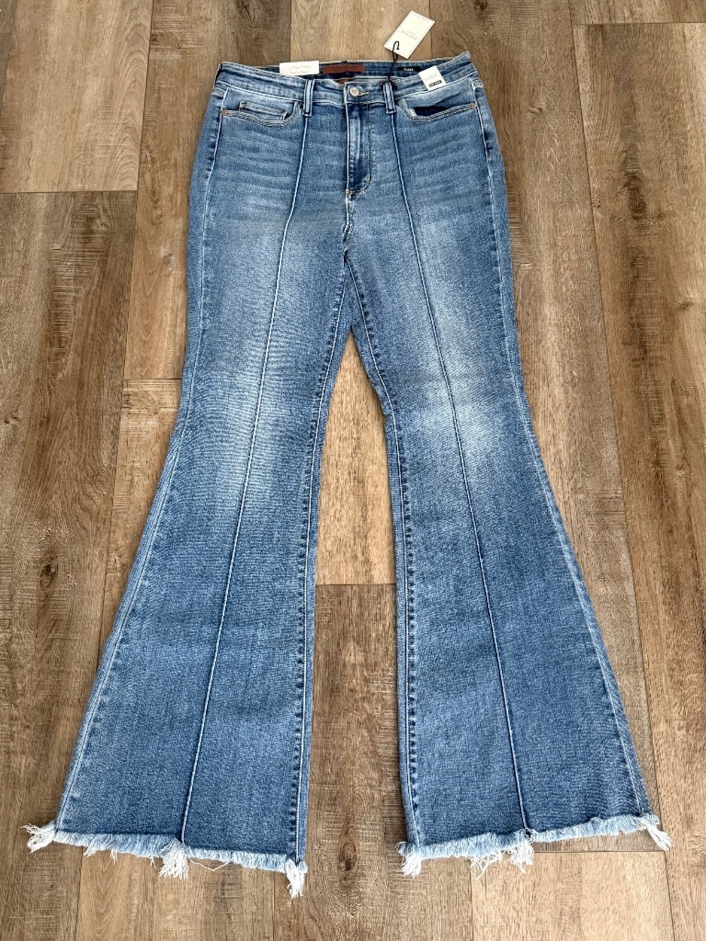 Judy Blue flare jeans 13 center seam NWT